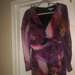 Gorgeous V-neck Flor et. al dress--BRAND NEW